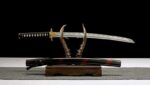 Čierny Wakizashi